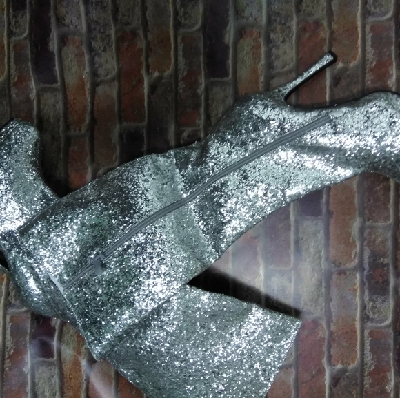 Ellie Shoes - Bling High Heel Boots Size 9